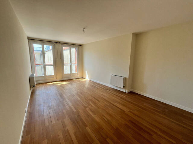 Vente Appartement 4 pièces Bourges 18000