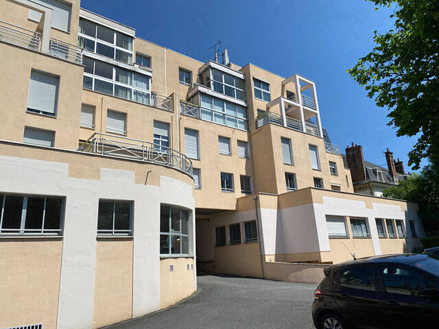 Vente Bureau / local professionnel Bourges 18000