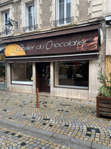 louer Professional space local commercial Argenton-sur-Creuse 36200