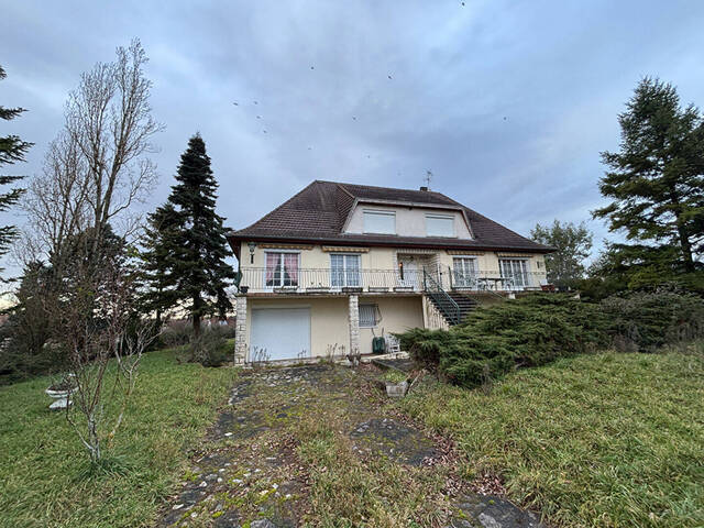 Vente Maison 11 pièces Bourges 18000