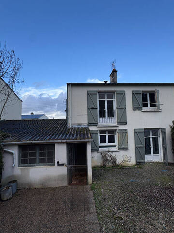 Buy House maison 5 rooms Argenton-sur-Creuse 36200