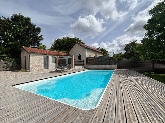 Vente Maison 8 pièces Bourges 18000