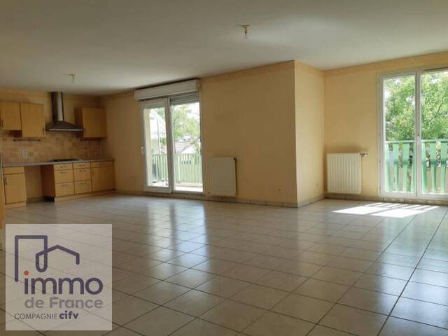 Location Appartement 4 pièces 88.27 m² Mions 69780 Centre