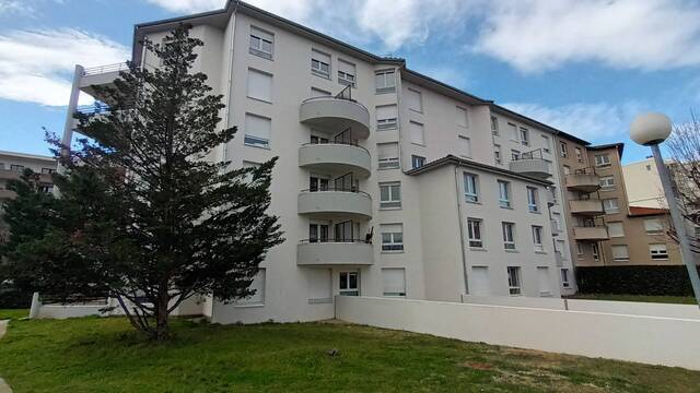 Rent Apartment 1 room 18.46 m² Lyon 8e Arrondissement 69008 Grange blanche