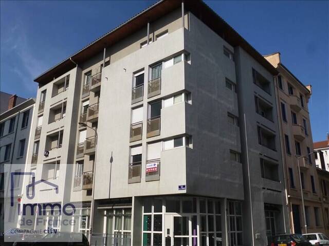 Location Stationnement 12 m² Lyon 8e Arrondissement 69008 Sans souci