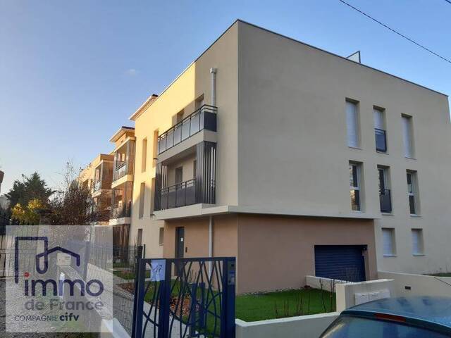 Location Appartement 3 pièces 58.14 m² Saint-Priest 69800 Centre