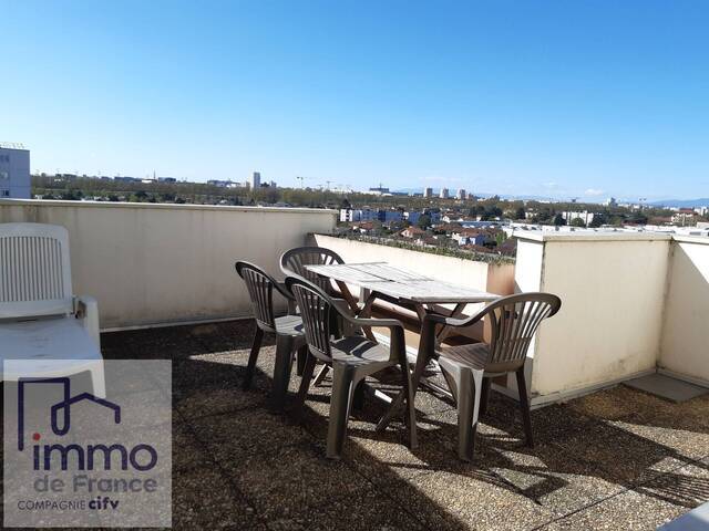 Location Appartement 1 pièce 32.34 m² Vaulx-en-Velin 69120 Les onchères