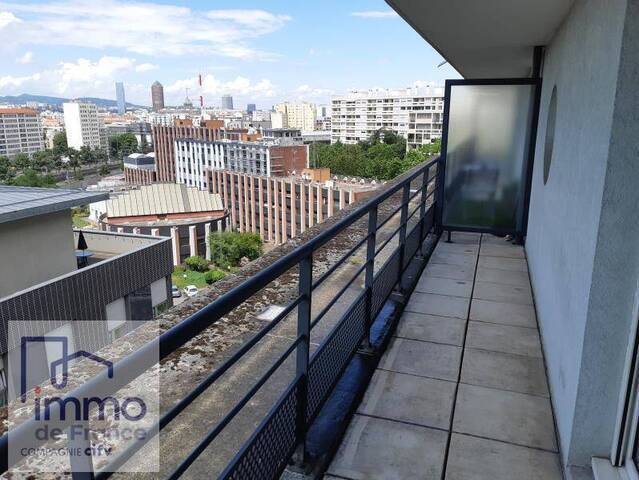 Location Appartement 1 pièce 20.65 m² Lyon 8e Arrondissement 69008