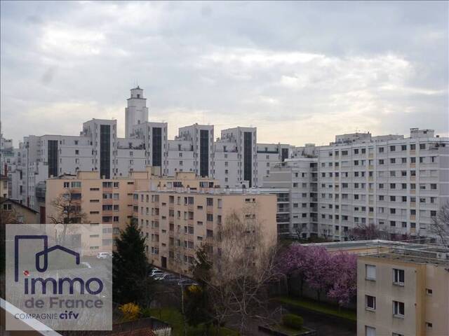 Location Appartement 2 pièces 53.62 m² Villeurbanne 69100 Gratte Ciel