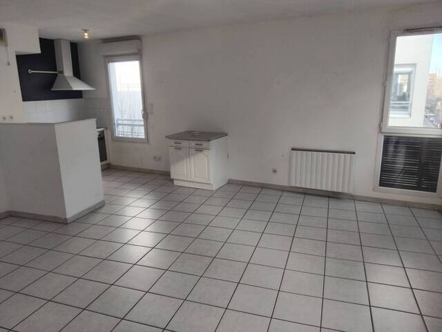 Location Appartement 3 pièces 61.33 m² Lyon 7e Arrondissement 69007