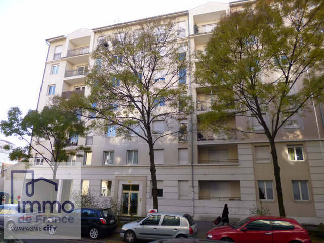 Location Appartement 1 pièce 24 m² Lyon 3e Arrondissement 69003 Part Dieu