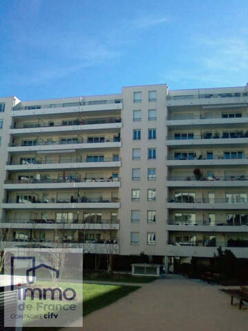 Location Appartement 3 pièces 68.21 m² Villeurbanne (69100)