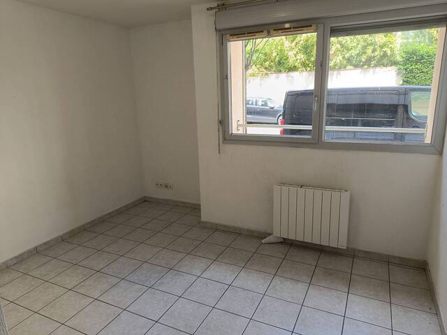 Location Appartement 1 pièce 24 m² Lyon 4e Arrondissement 69004 Croix rousse