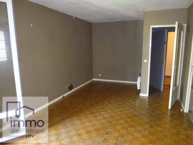 Rent Apartment 1 room 31 m² Lyon 3e Arrondissement 69003 Part Dieu Villette