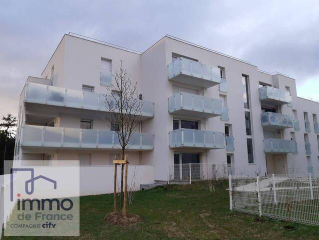 Location Appartement 3 pièces 72.4 m² Rillieux-la-Pape 69140 Gare