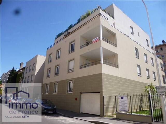 Location Appartement 2 pièces 45.09 m² Lyon 3e Arrondissement (69003) Part Dieu Vilette