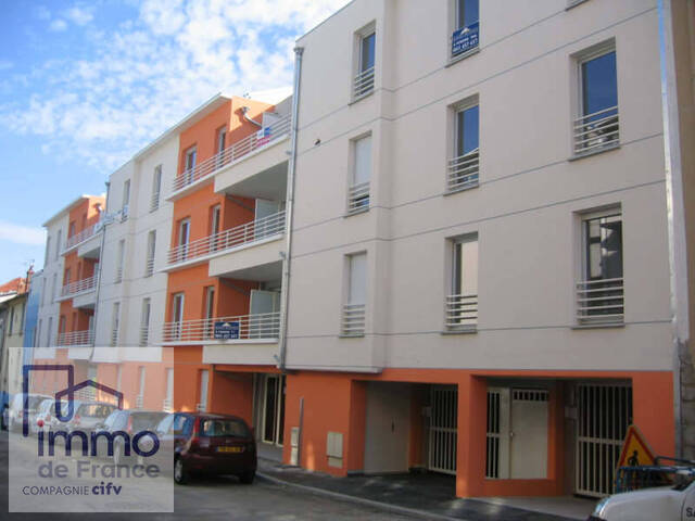 Location Appartement 2 pièces 42.52 m² Oullins 69600 Centre