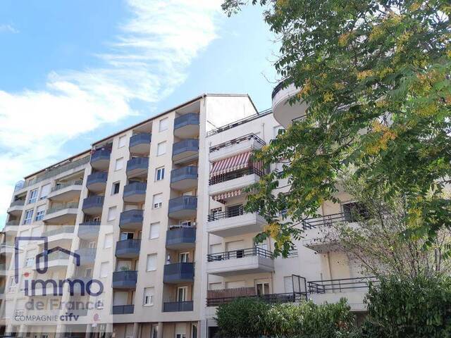 Location Appartement 2 pièces 45.67 m² Villeurbanne 69100 Grandclément