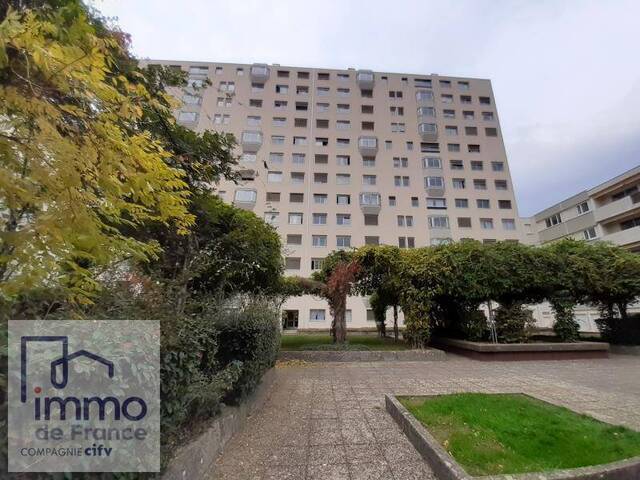 Location Appartement 1 pièce 27.7 m² Lyon 6e Arrondissement 69006 Foch