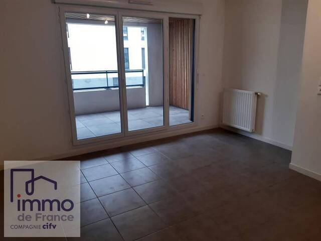Location Appartement 2 pièces 37.7 m² Lyon 7e Arrondissement 69007 Jean Macé