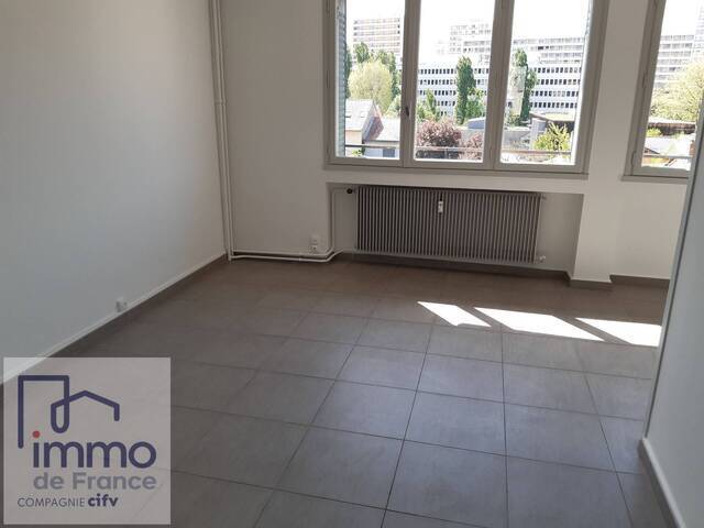 Rental apartment 2 rooms 40 m² in Villeurbanne (69100)