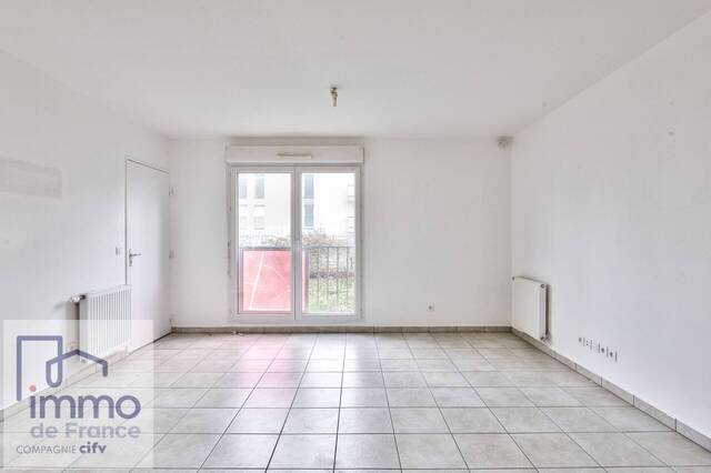 Vendu Appartement 1 pièce 34.8 m² Champagne-au-Mont-d'Or 69410