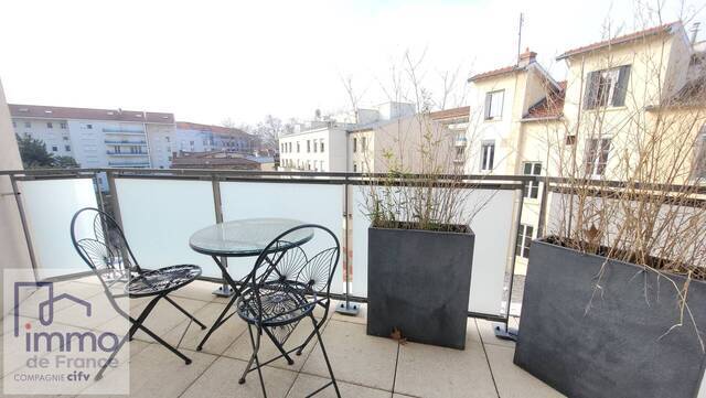 Location Appartement 2 pièces 55.38 m² Lyon 3e Arrondissement 69003