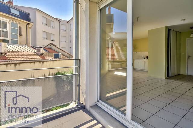 Vendu Appartement t2 45 m² Saint-Fons 69190 Prox. place du marché