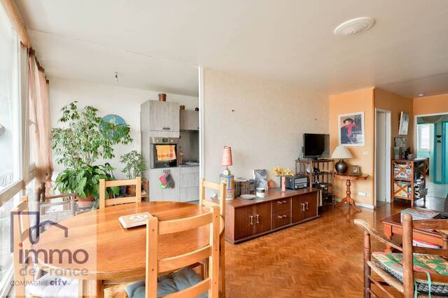 Vente appartement+garage 4 pièces 83 m² à Villeurbanne (69100) Gratte-Ciel