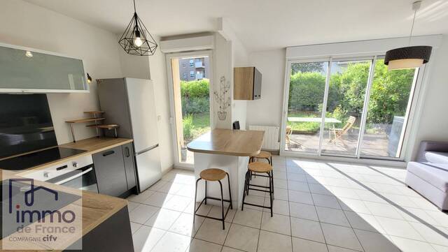 Location appartement 2 pièces 43.01 m² à Villeurbanne (69100)