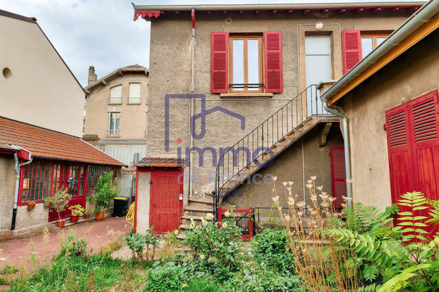 Vente Maison 7 pièces 130 m² Saint-Fons 69190