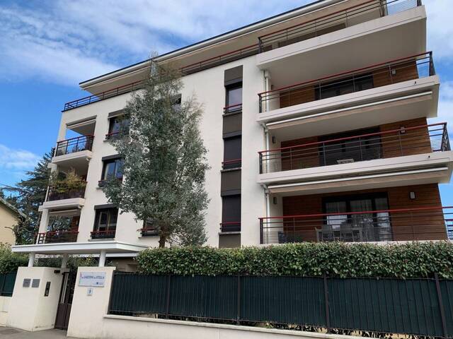 Location Appartement 1 pièce 32.91 m² Tassin-la-Demi-Lune 69160