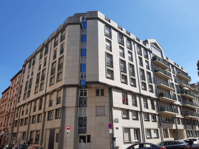 Location Stationnement 13 m² Lyon 7e Arrondissement 69007