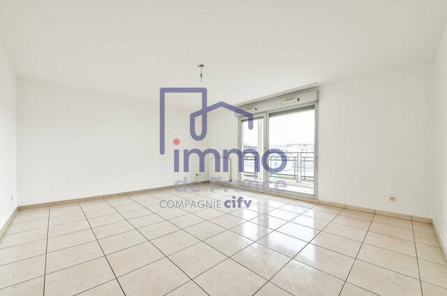 Vente Appartement 3 pièces 71.21 m² LYON 69007