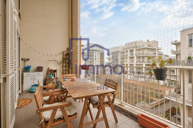 Vente Appartement duplex 3 pièces 66.01 m² Lyon 8e Arrondissement 69008