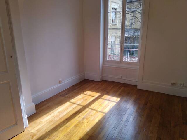 Location Appartement 1 pièce 39.6 m² Lyon 9e Arrondissement 69009