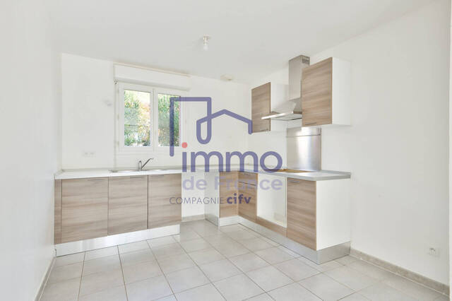 Sale House 4 rooms 94 m² Lozanne 69380