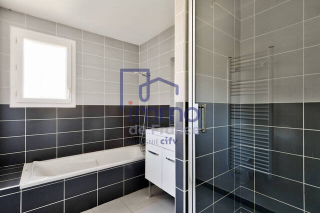 Sale House 4 rooms 94 m² Lozanne 69380