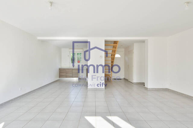 Sale House 4 rooms 94 m² Lozanne 69380