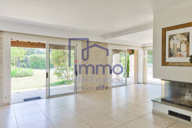 Vente Maison villa 7 pièces 188 m² Collonges-au-Mont-d'Or 69660