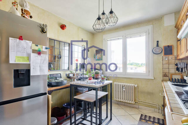 Vente Appartement 3 pièces 54.5 m² Vénissieux 69200