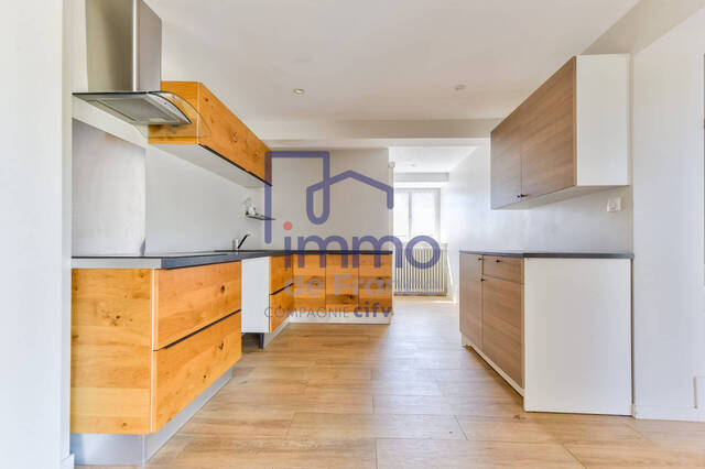 Vente Appartement 5 pièces 117 m² Francheville 69340