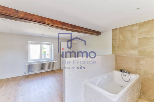 Vente Appartement 5 pièces 117 m² Francheville 69340