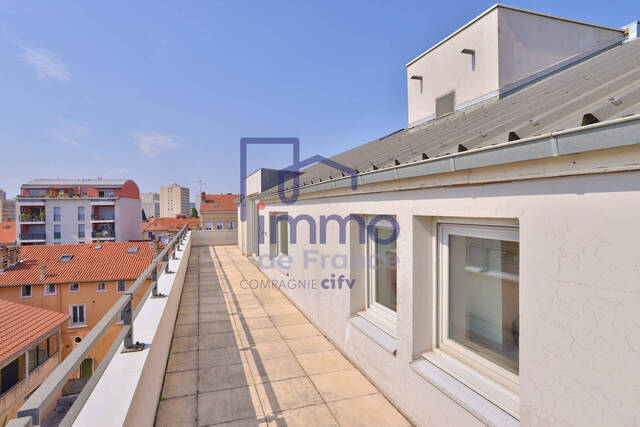 Vente Appartement 4 pièces 96 m² Villeurbanne 69100