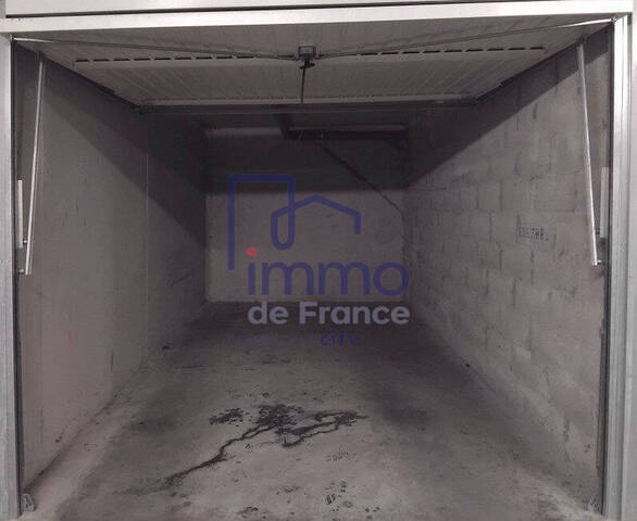 Vente Stationnement 12 m² Lyon 8e Arrondissement 69008