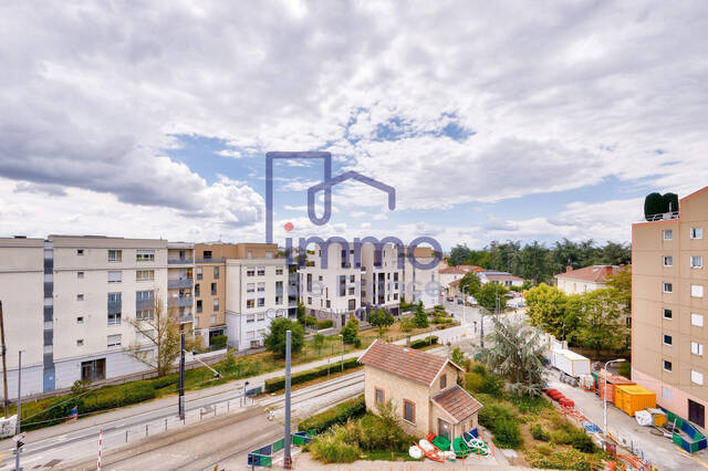 Sale Apartment 2 rooms 43.66 m² Villeurbanne 69100