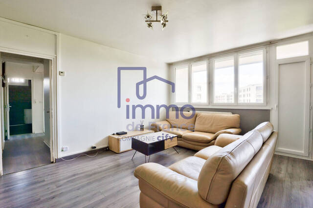 Sale Apartment 4 rooms 78 m² Vénissieux 69200