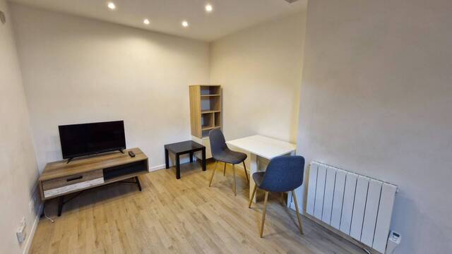 Rent Apartment 1 room 14 m² Lyon 3e Arrondissement 69003