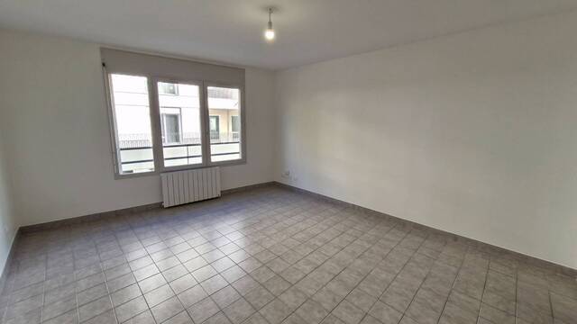 Rent Apartment 1 room 29 m² Villeurbanne 69100