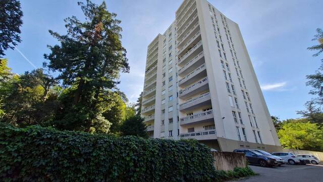 Rent Apartment 3 rooms 70 m² Lyon 5e Arrondissement 69005